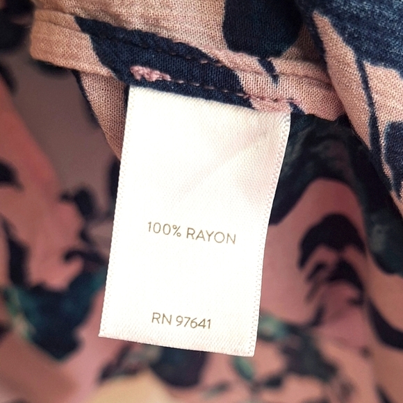 J. Jill Floral Women's Top - Pink and Blue Size M - Picture 10 of 10